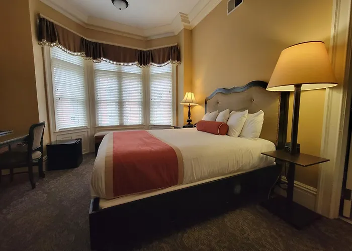 Mansions On Fifth 4* Pittsburgh