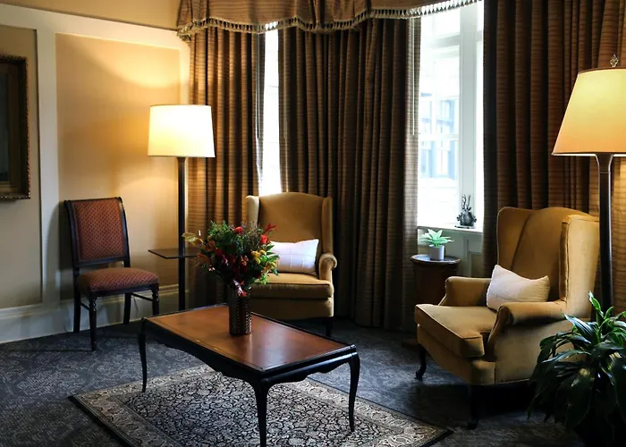 Hotel Mansions On Fifth 4*